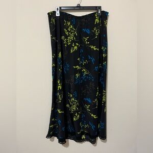 vintage midi floral skirt w/ lace hem